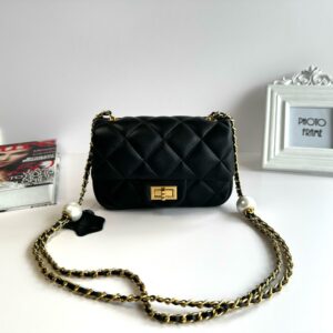 Women Fashion Mini Flap Bags Wholesale PW048068