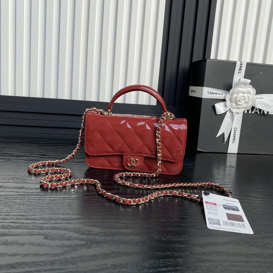 Chanel AP3226 Phone Holder with Chain Patent Calfskin Red