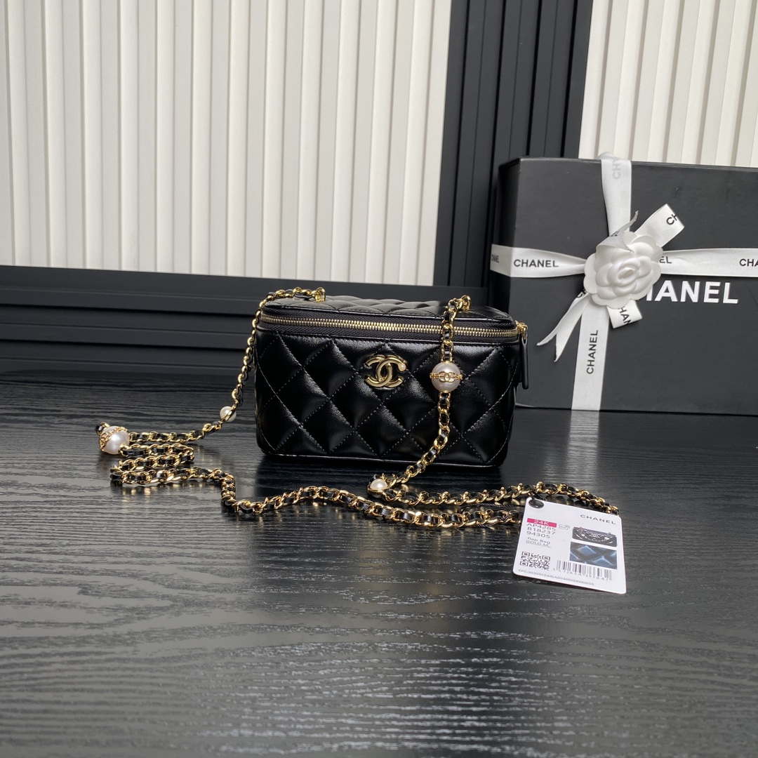 Chanel AP4285 Clutch Pearl with Chain Vanity Box Bag Black