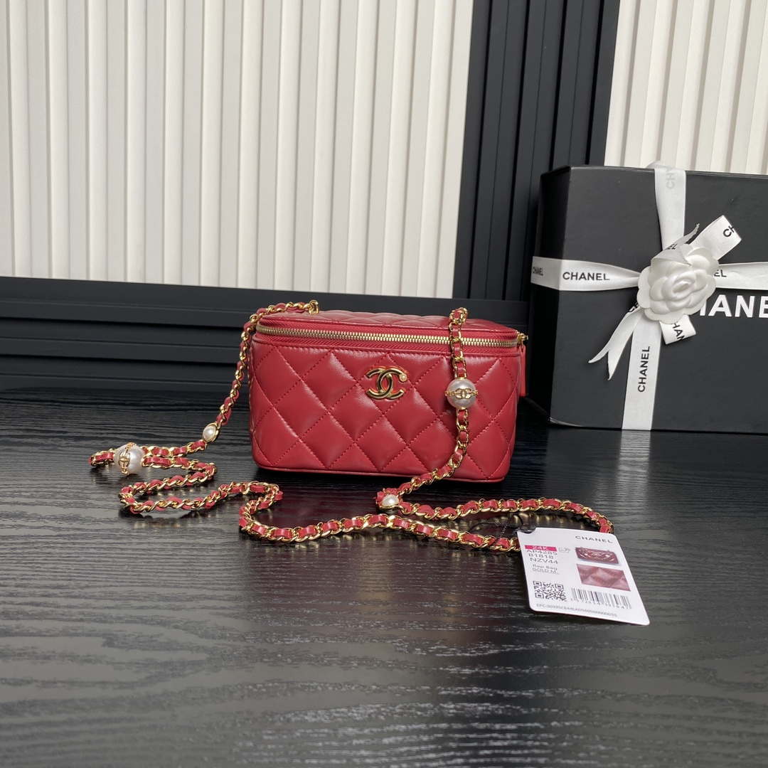 Chanel AP4285 Clutch Pearl with Chain Vanity Box Bag Red